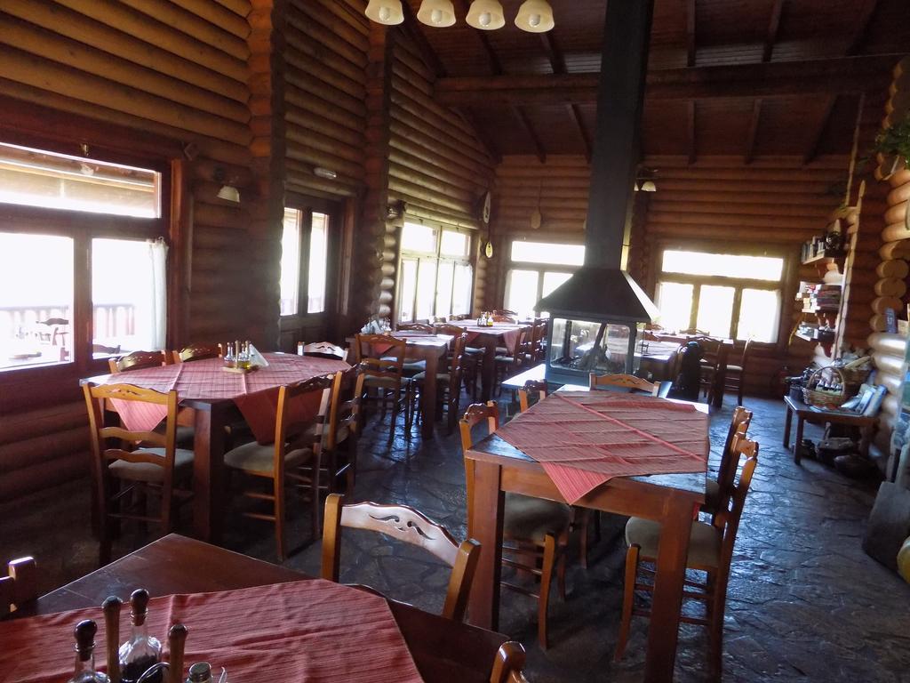 Chalet Alagonia Country Homes